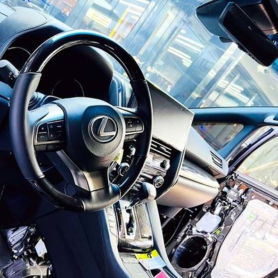 İyi fiyat Lexus LM350 lüks araba kapak yalıtım yastığı ses emici ve susturucu çevrimiçi