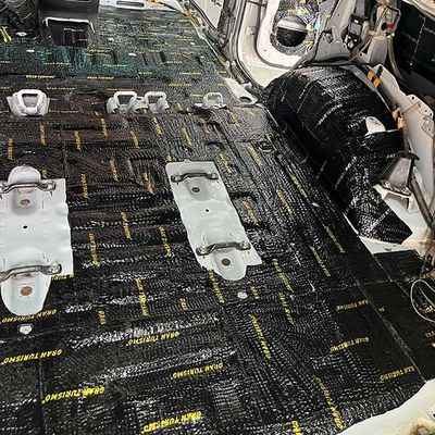 İyi fiyat Özel Araç Kapak İzolasyon Pad Araç Isı Bariyer Gürültü azaltma Tasarımı çevrimiçi